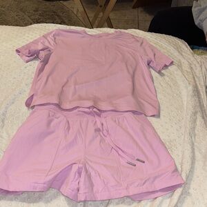 discontinued Women's Lululemon Set